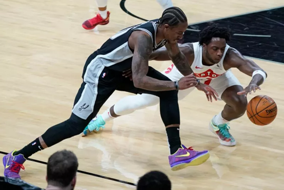 虽然与榜首 虽然与榜首