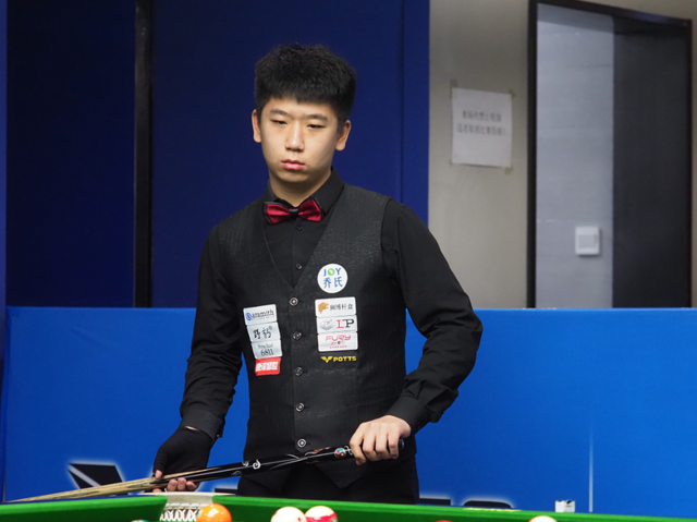 上反映出他 上反映出他