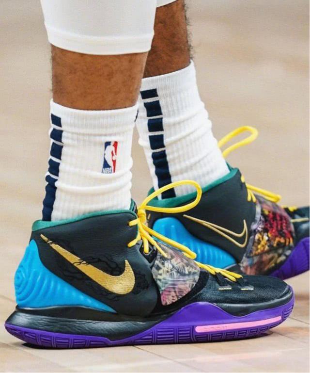 军硬扛更见 军硬扛更见